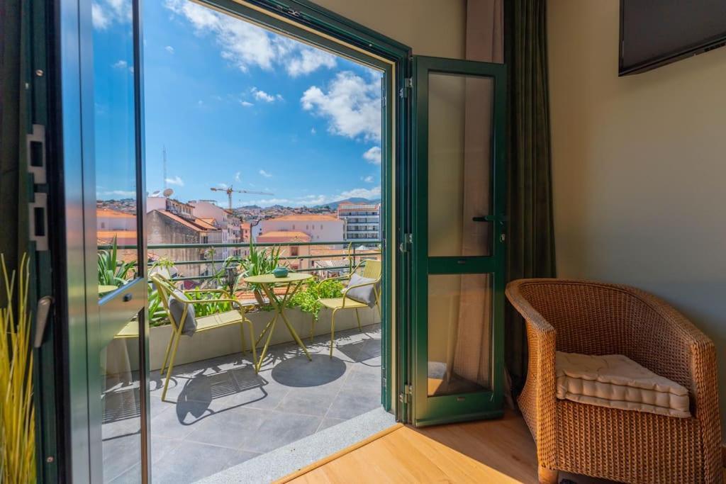 Super Anadia - Olive Apartment
